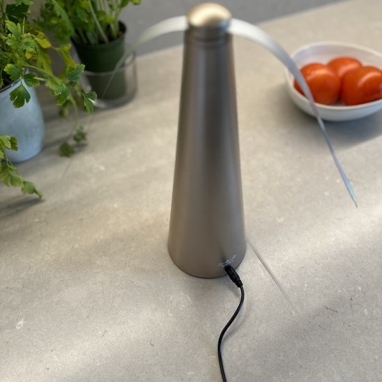 Automatischer Insektenventilator - zum Schließen ins Bild klicken