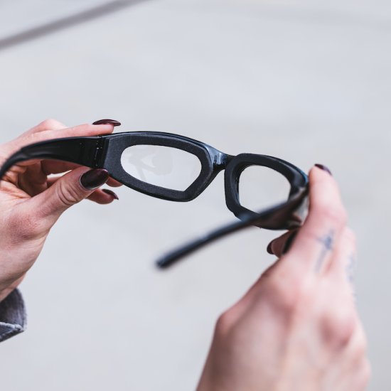 Protective goggles - Safety - zum Schließen ins Bild klicken