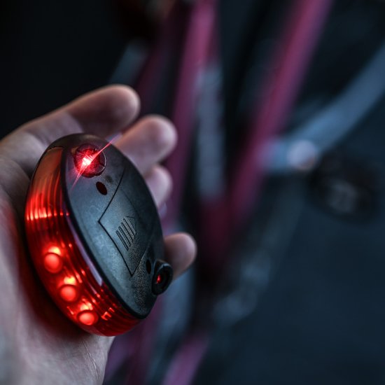 Fahrradlampe mit Laser - zum Schließen ins Bild klicken