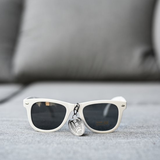 Sonnenbrille in Wayfarer-Ausführung - zum Schließen ins Bild klicken