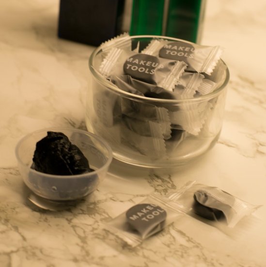 Schutzmaske - Sheet mask - zum Schließen ins Bild klicken