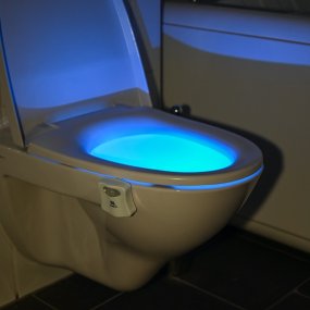 Coole LED Beleuchtung für die Toilette