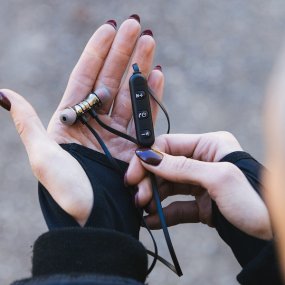 Sport Kopfhörer 2.0 - Bluetooth Sport Kopfhörer 2.0 - Bluetooth