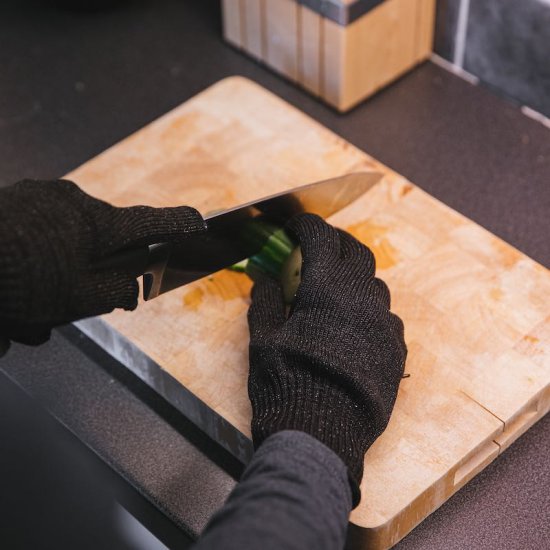 Schutzhandschuhe zum Schneiden (Edelstahl) - zum Schließen ins Bild klicken