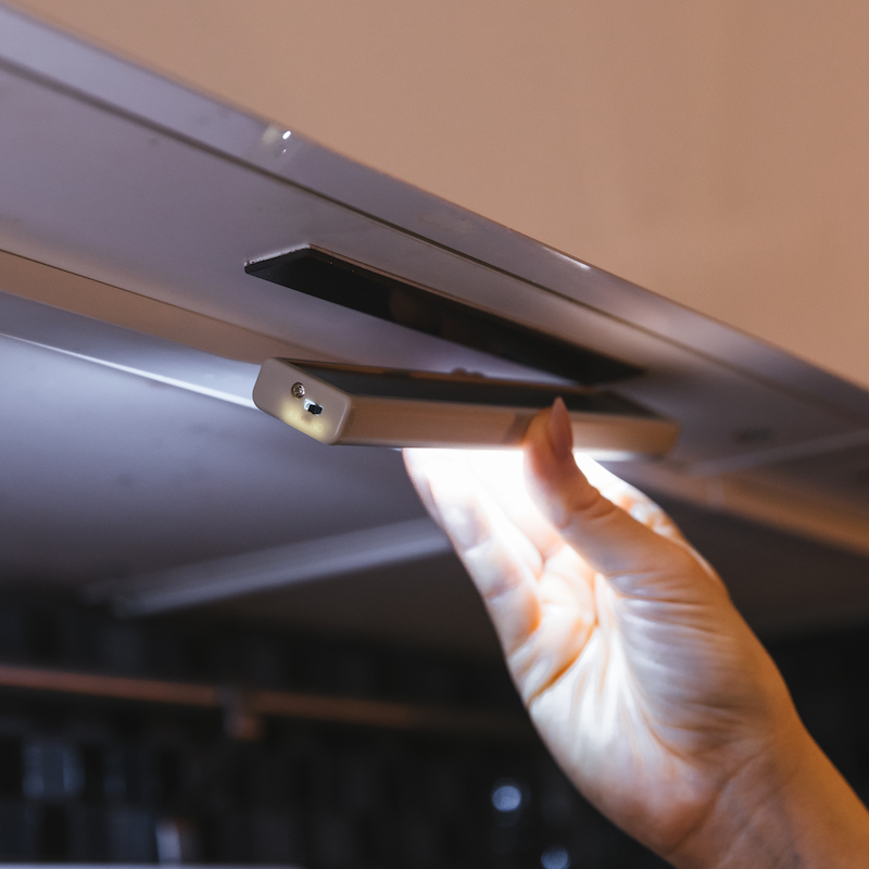 Wiederaufladbare LED-spotlight